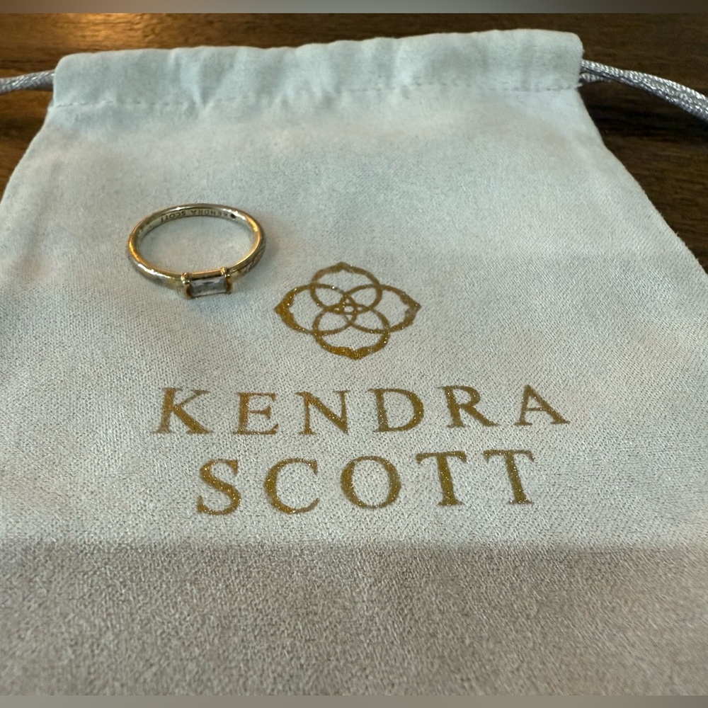 Kendra Scott Ring